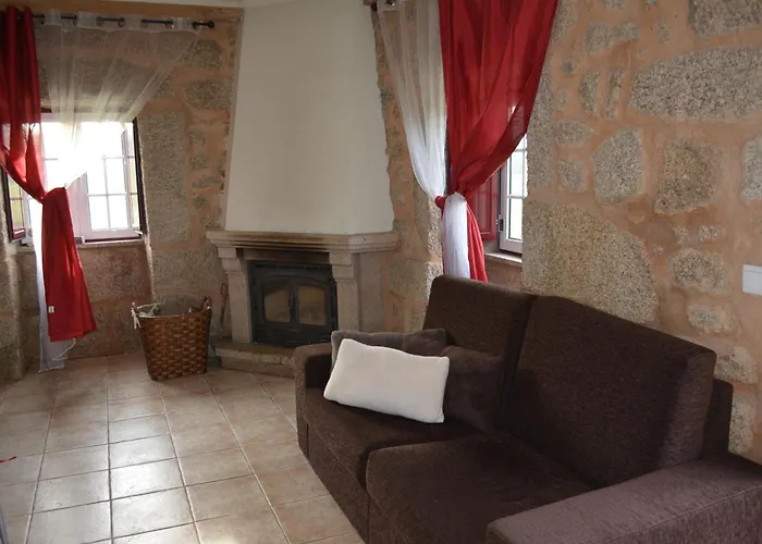 Casas Turismo 4quintas * Celorico Da Beira