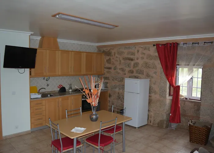 Casas Turismo 4quintas Celorico Da Beira